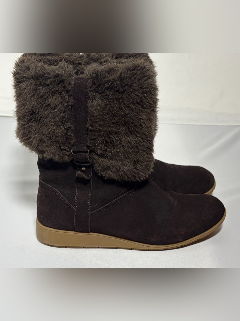 Land's End Mendota Brown Suede Faux Fur Cuff Winter Boots Women's 9.5B Very Good